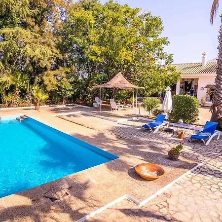 Villa Santa Ana *